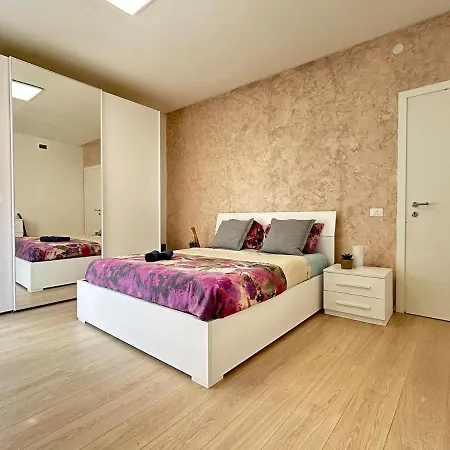 10 Min To Venice Modern & Cozy Apartment Exterior photo