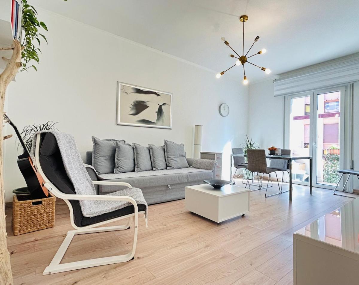 10 Min To Modern & Cozy Veneza